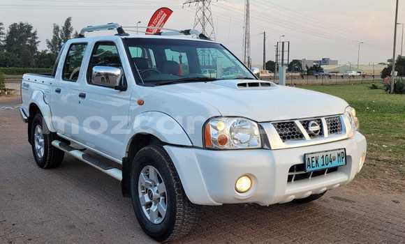 Comprar Usado Nissan Hardbody Branco Carro em Maputo em Maputo Comprar Usado Nissan Hardbody Branco Carro em Maputo em Maputo