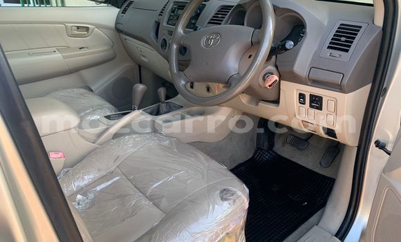 Nunua Ilio tumika Toyota Hilux Nyingine Gari ndani ya Maputo nchini Maputo Nunua Ilio tumika Toyota Hilux Nyingine Gari ndani ya Maputo nchini Maputo