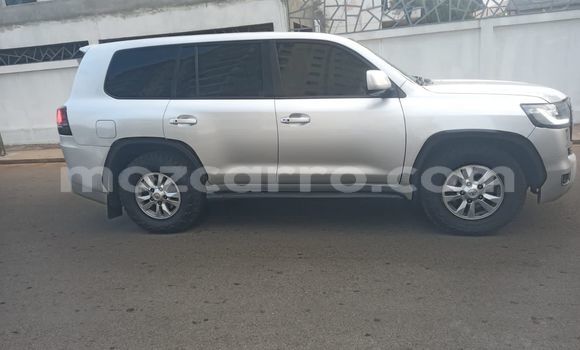 Tenga Tsaru Toyota Land Cruiser Sirivha Mota in Maputo in Maputo Tenga Tsaru Toyota Land Cruiser Sirivha Mota in Maputo in Maputo