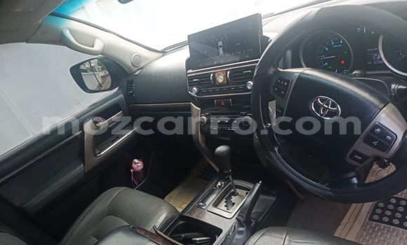 Tenga Tsaru Toyota Land Cruiser Sirivha Mota in Maputo in Maputo Tenga Tsaru Toyota Land Cruiser Sirivha Mota in Maputo in Maputo