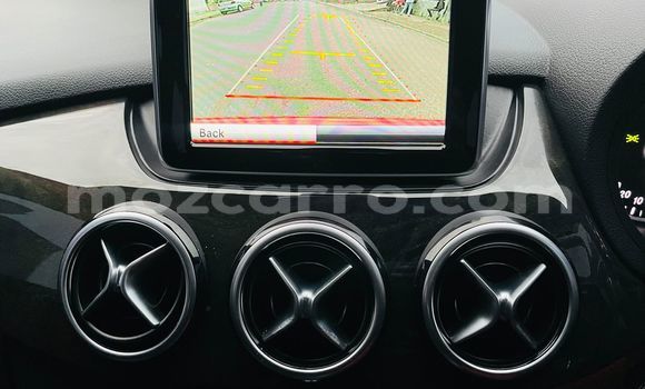 Comprar Usado Mercedes Viano Vermelho Carro em Maputo em Maputo