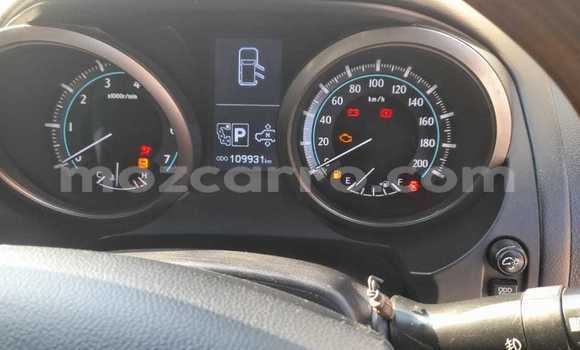 Buy Used Toyota Land Cruiser Prado White Car in Maputo in Maputo Buy Used Toyota Land Cruiser Prado White Car in Maputo in Maputo