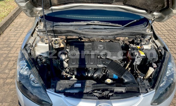 Buy Used Mazda Demio Silver Car in Maputo in Maputo Buy Used Mazda Demio Silver Car in Maputo in Maputo