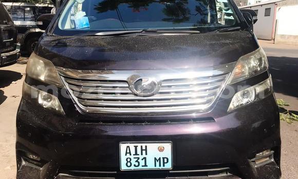 Nunua Ilio tumika Toyota Vellfire Nyingine Gari ndani ya Maputo nchini Maputo
