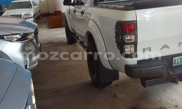 Nunua Ilio tumika Ford Ranger Nyeupe Gari ndani ya Maputo nchini Maputo Nunua Ilio tumika Ford Ranger Nyeupe Gari ndani ya Maputo nchini Maputo