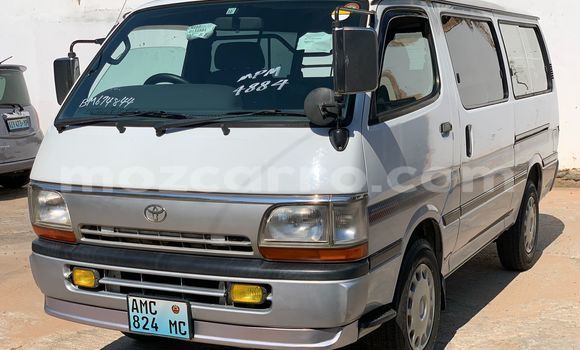 Comprar Usado Toyota Hiace Branco Carro em Maputo em Maputo Comprar Usado Toyota Hiace Branco Carro em Maputo em Maputo