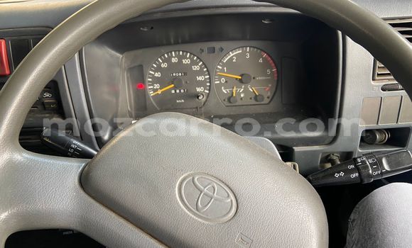 Nunua Ilio tumika Toyota Dyna Nyeupe Lori ndani ya Maputo nchini Maputo Nunua Ilio tumika Toyota Dyna Nyeupe Lori ndani ya Maputo nchini Maputo