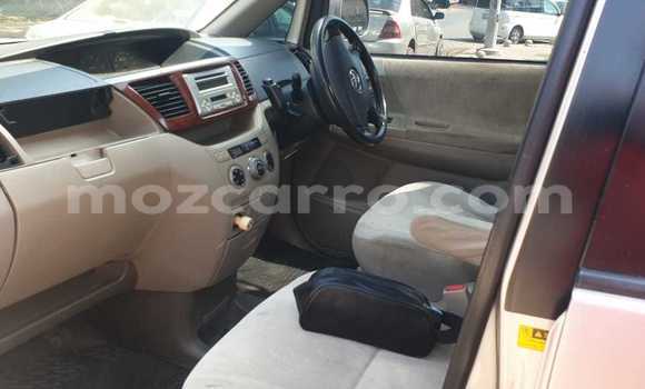 Tenga Tsaru Toyota Noah Bhurawuni Mota in Maputo in Maputo Tenga Tsaru Toyota Noah Bhurawuni Mota in Maputo in Maputo