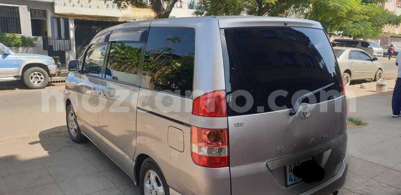 Big with watermark toyota noah maputo maputo 14473