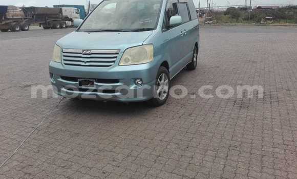 Comprar Usado Toyota Noah Azul Carro em Maputo em Maputo Comprar Usado Toyota Noah Azul Carro em Maputo em Maputo