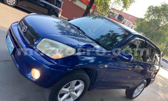Buy Used Toyota RAV4 Blue Car in Maputo in Maputo Buy Used Toyota RAV4 Blue Car in Maputo in Maputo