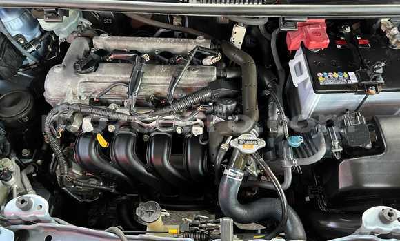 Comprar Usado Toyota Ractis Azul Carro em Maputo em Maputo Comprar Usado Toyota Ractis Azul Carro em Maputo em Maputo