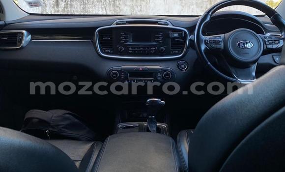 Comprar Usado Kia Sorento Prata Carro em Maputo em Maputo Comprar Usado Kia Sorento Prata Carro em Maputo em Maputo