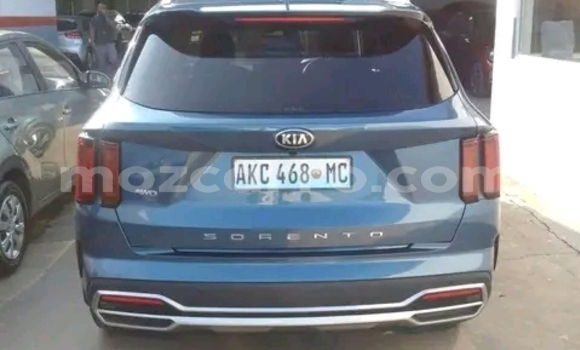 Buy Used Kia Sorento Blue Car in Maputo in Maputo Buy Used Kia Sorento Blue Car in Maputo in Maputo