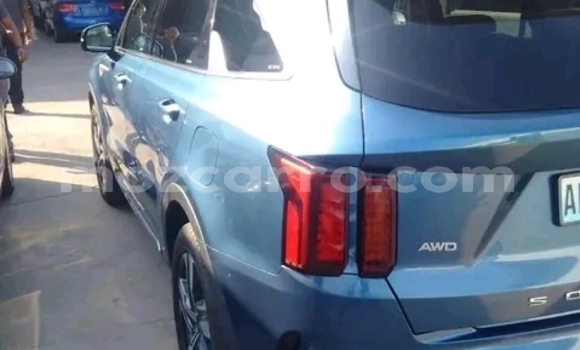 Buy Used Kia Sorento Blue Car in Maputo in Maputo Buy Used Kia Sorento Blue Car in Maputo in Maputo