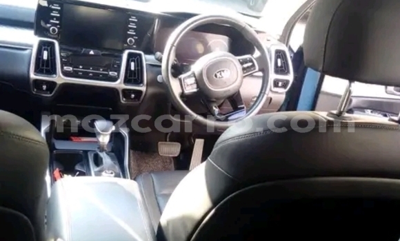 Buy Used Kia Sorento Blue Car in Maputo in Maputo Buy Used Kia Sorento Blue Car in Maputo in Maputo
