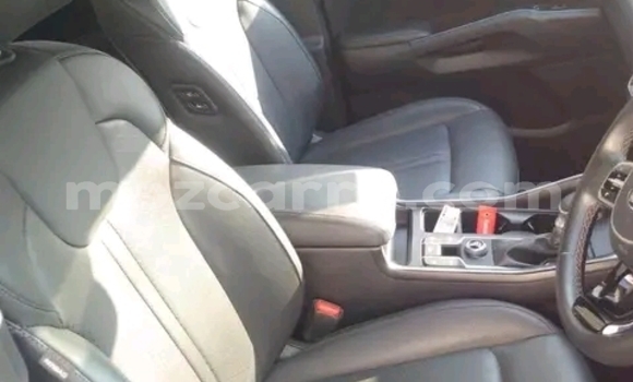 Buy Used Kia Sorento Blue Car in Maputo in Maputo Buy Used Kia Sorento Blue Car in Maputo in Maputo