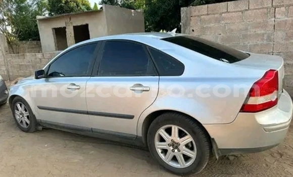 Comprar Usado Volvo S40 De outros Carro em Maputo em Maputo