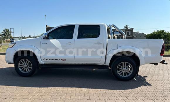 Buy Used Toyota Hilux White Car in Maputo in Maputo Buy Used Toyota Hilux White Car in Maputo in Maputo