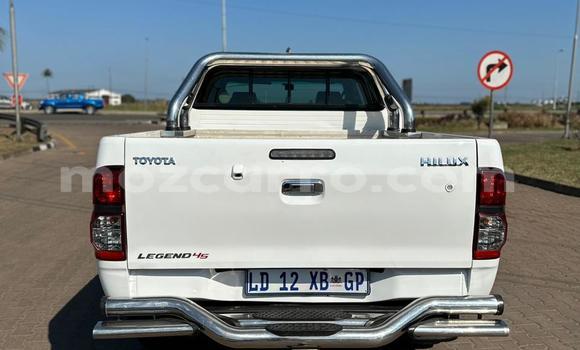 Buy Used Toyota Hilux White Car in Maputo in Maputo Buy Used Toyota Hilux White Car in Maputo in Maputo