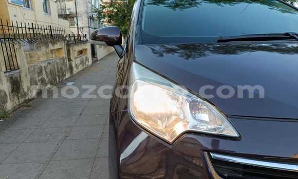 Nunua Ilio tumika Toyota Ractis Brown Gari ndani ya Maputo nchini Maputo Nunua Ilio tumika Toyota Ractis Brown Gari ndani ya Maputo nchini Maputo