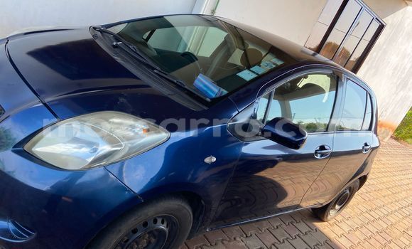 Nunua Ilio tumika Toyota Vitz Bluu Gari ndani ya Maputo nchini Maputo Nunua Ilio tumika Toyota Vitz Bluu Gari ndani ya Maputo nchini Maputo