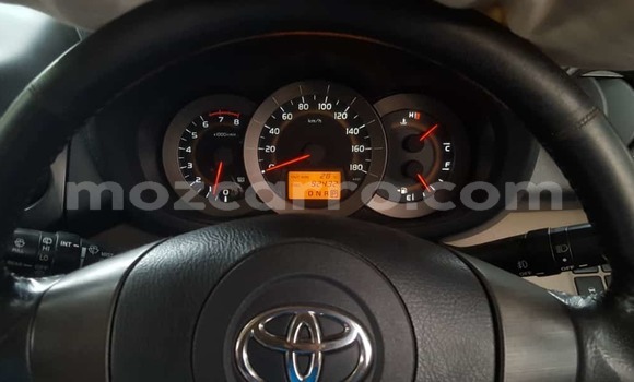 Nunua Ilio tumika Toyota Vanguard Bluu Gari ndani ya Maputo nchini Maputo Nunua Ilio tumika Toyota Vanguard Bluu Gari ndani ya Maputo nchini Maputo