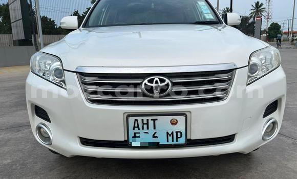 Nunua Ilio tumika Toyota Vanguard Nyeupe Gari ndani ya Maputo nchini Maputo Nunua Ilio tumika Toyota Vanguard Nyeupe Gari ndani ya Maputo nchini Maputo
