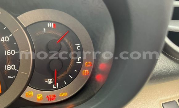 Nunua Ilio tumika Toyota Vanguard Nyeupe Gari ndani ya Maputo nchini Maputo Nunua Ilio tumika Toyota Vanguard Nyeupe Gari ndani ya Maputo nchini Maputo