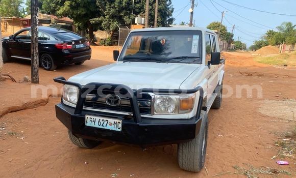 Tenga Tsaru Toyota Land Cruiser Chena Mota in Maputo in Maputo Tenga Tsaru Toyota Land Cruiser Chena Mota in Maputo in Maputo