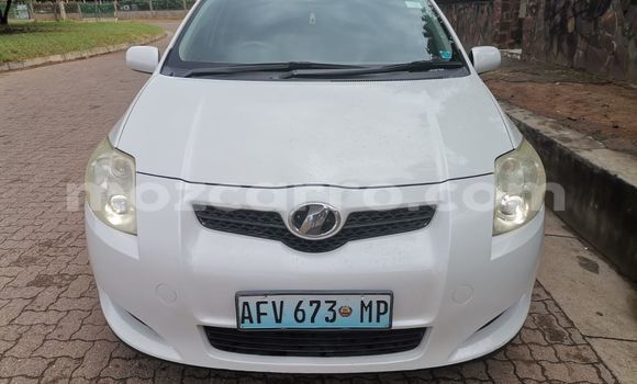 Comprar Usado Toyota Auris Branco Carro em Maputo em Maputo Comprar Usado Toyota Auris Branco Carro em Maputo em Maputo