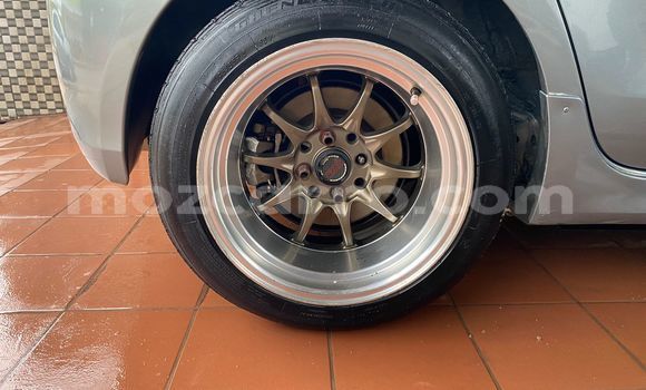 Nunua Ilio tumika Toyota Vitz Fedha Gari ndani ya Maputo nchini Maputo Nunua Ilio tumika Toyota Vitz Fedha Gari ndani ya Maputo nchini Maputo