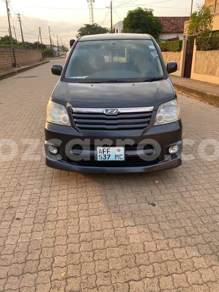 Big with watermark toyota noah maputo maputo 14575