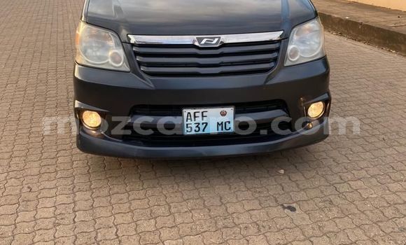 Buy Used Toyota Noah Blue Car in Maputo in Maputo Buy Used Toyota Noah Blue Car in Maputo in Maputo