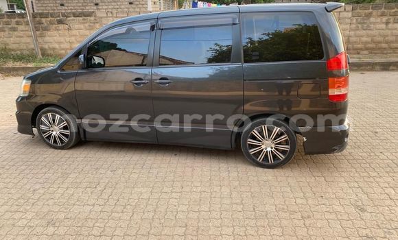 Buy Used Toyota Noah Blue Car in Maputo in Maputo Buy Used Toyota Noah Blue Car in Maputo in Maputo