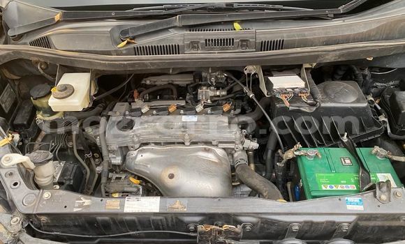 Buy Used Toyota Noah Blue Car in Maputo in Maputo Buy Used Toyota Noah Blue Car in Maputo in Maputo