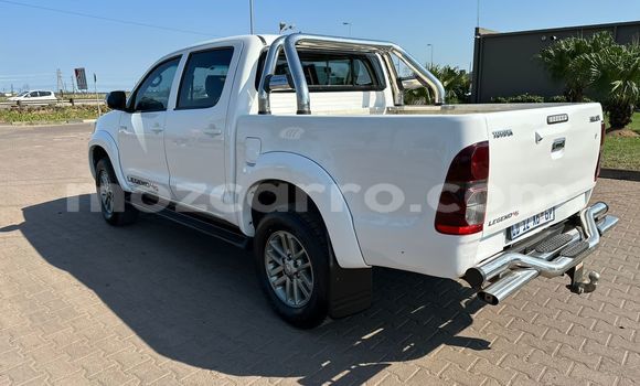 Tenga Tsaru Toyota Hilux Chena Mota in Maputo in Maputo Tenga Tsaru Toyota Hilux Chena Mota in Maputo in Maputo