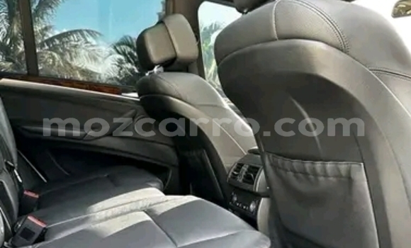 Nunua Ilio tumika BMW X5 Nyeupe Gari ndani ya Maputo nchini Maputo Nunua Ilio tumika BMW X5 Nyeupe Gari ndani ya Maputo nchini Maputo