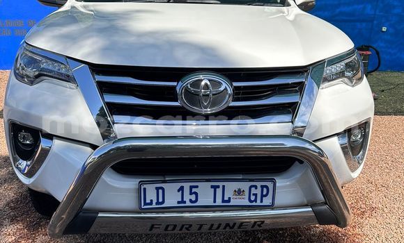 Buy Used Toyota Fortuner White Car in Maputo in Maputo Buy Used Toyota Fortuner White Car in Maputo in Maputo