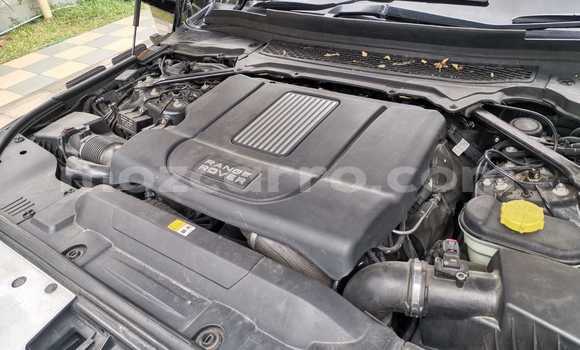 Nunua Ilio tumika Range Rover Evoque Nyeusi Gari ndani ya Maputo nchini Maputo Nunua Ilio tumika Range Rover Evoque Nyeusi Gari ndani ya Maputo nchini Maputo