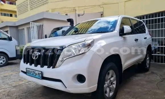 Comprar Usado Toyota Land Cruiser Prado Branco Carro em Maputo em Maputo