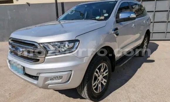 Buy Used Ford Everest Other Car in Maputo in Maputo