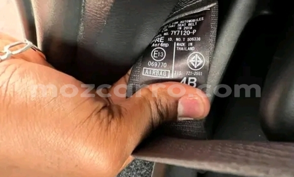 Nunua Ilio tumika Toyota Hiluxe Revo Nyekundu Gari ndani ya Maputo nchini Maputo Nunua Ilio tumika Toyota Hiluxe Revo Nyekundu Gari ndani ya Maputo nchini Maputo