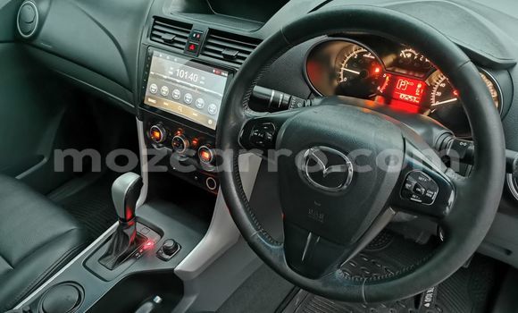 Comprar Usado Mazda BT-50 Prata Carro em Maputo em Maputo Comprar Usado Mazda BT-50 Prata Carro em Maputo em Maputo