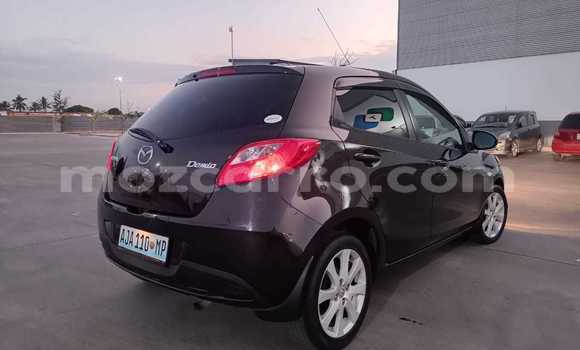 Comprar Usado Mazda Demio Vermelho Carro em Maputo em Maputo