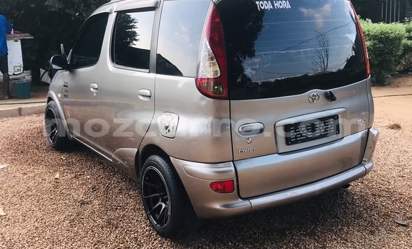 Tenga Tsaru Toyota FunCargo Sirivha Mota in Maputo in Maputo Tenga Tsaru Toyota FunCargo Sirivha Mota in Maputo in Maputo
