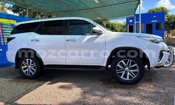 Tenga Tsaru Toyota Fortuner Chena Mota in Maputo in Maputo Tenga Tsaru Toyota Fortuner Chena Mota in Maputo in Maputo