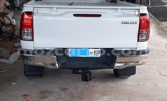 Nunua Ilio tumika Toyota Hiluxe Revo Nyeupe Gari ndani ya Maputo nchini Maputo Nunua Ilio tumika Toyota Hiluxe Revo Nyeupe Gari ndani ya Maputo nchini Maputo