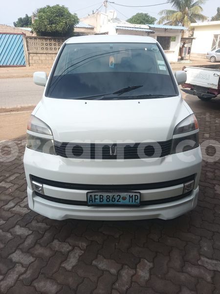 Big with watermark toyota voxy maputo maputo 14668