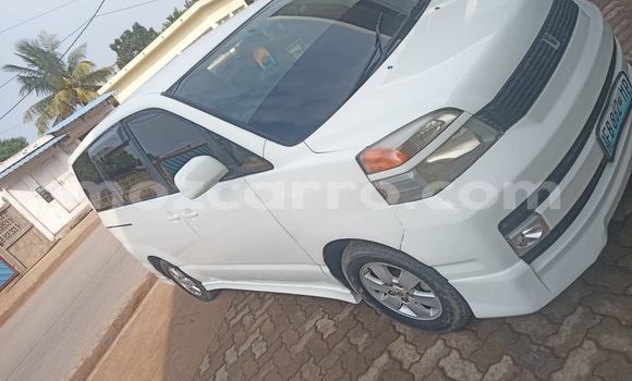 Tenga Tsaru Toyota Voxy Zvimwe Mota in Maputo in Maputo Tenga Tsaru Toyota Voxy Zvimwe Mota in Maputo in Maputo